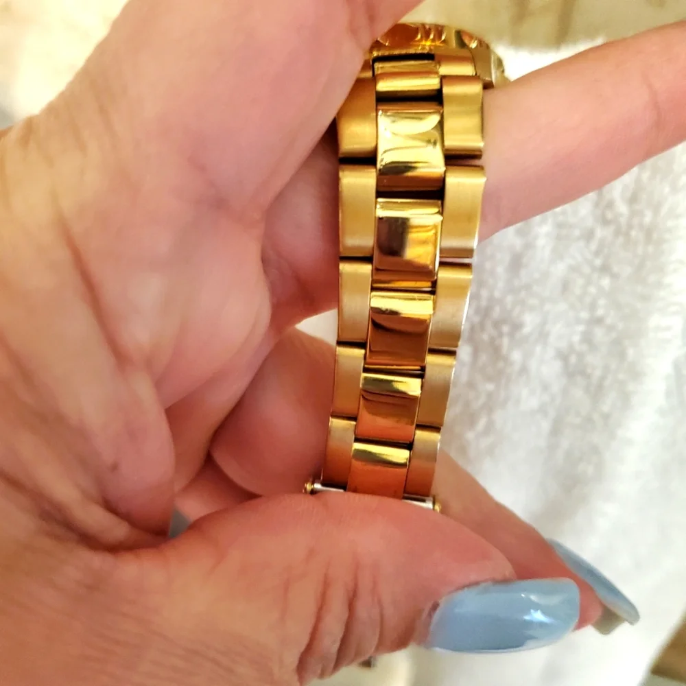 INVICTA WATCH - Picture 5 of 7